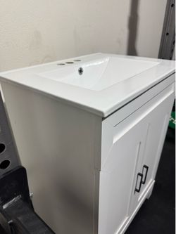 Bathroom vanity