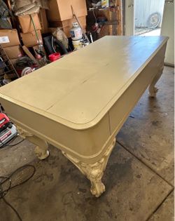 Square grand piano