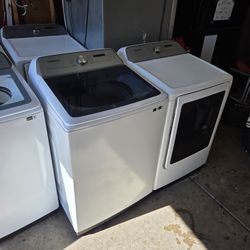 Samsung Washer And Electric Dryer Large Capacity 