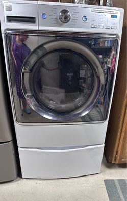 2015 Kenmore Elite Steam gas Dryer with pedestal