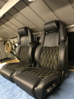 Read Carefully Upholstery-tapiceria Datsun Z
