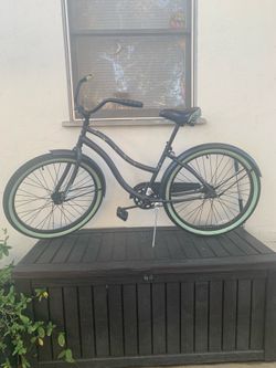 Huffy 26’ Cruiser Bike