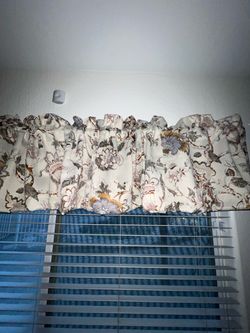 4 valance panels