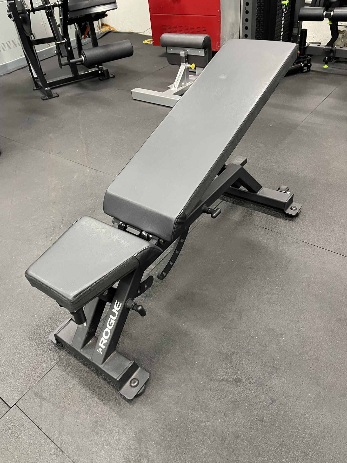 ROGUE AB-3 ADJUSTABLE BENCH WITH DECLINE