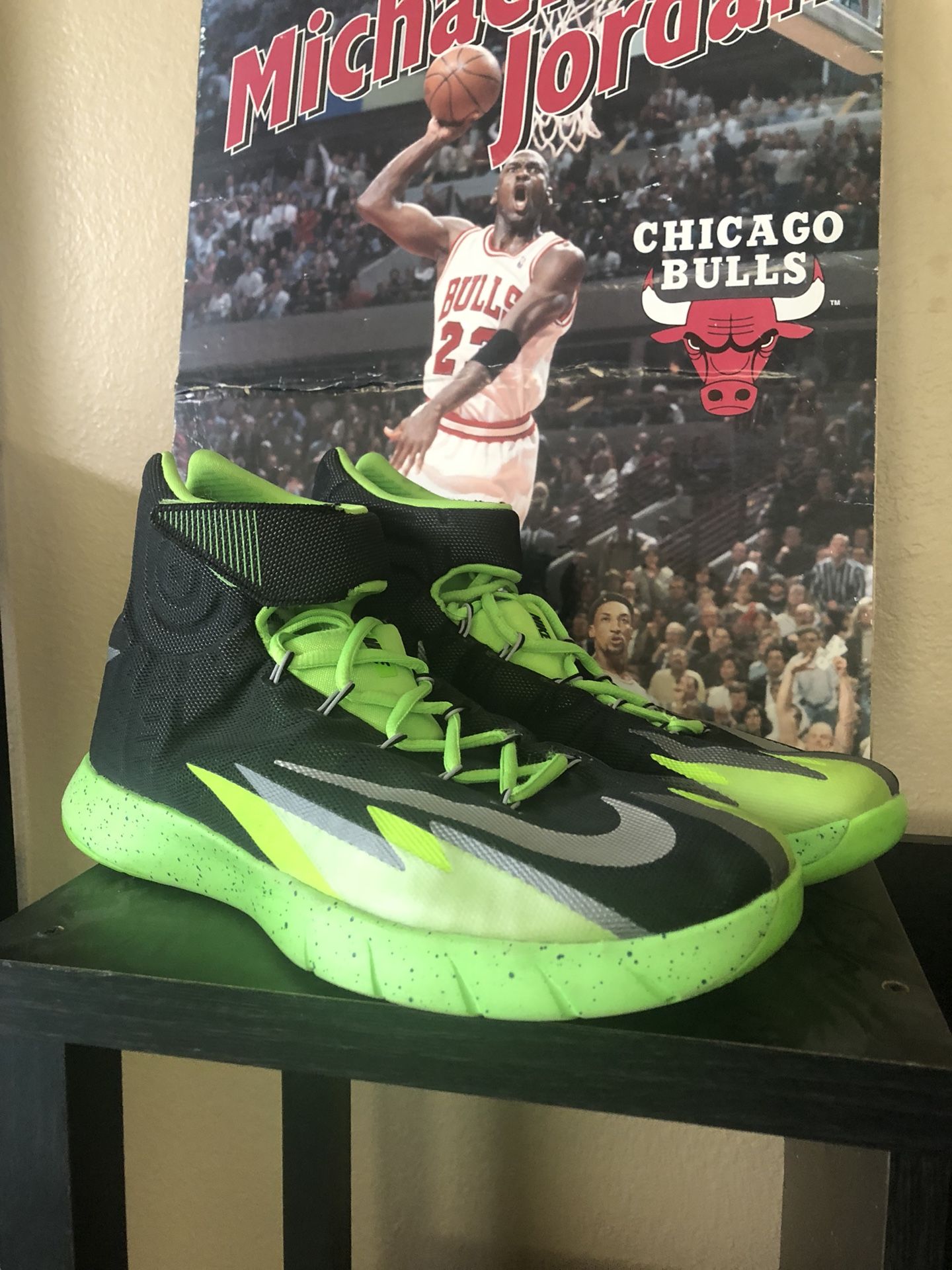 Brand new Nike hyperzoom