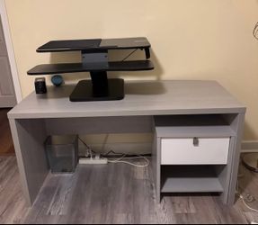 Modern Desk w/ Storage – Light Gray Wood Look