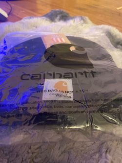 Black Carhartt📍