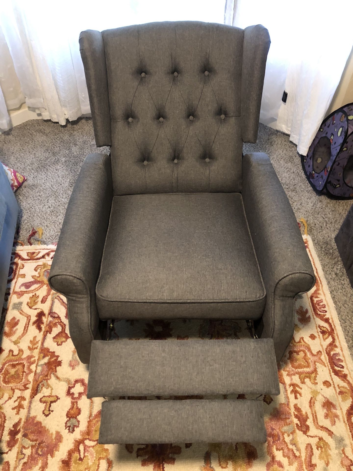 Recliner Chair