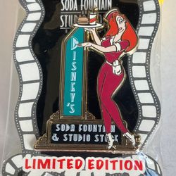 Rare Disney Jessica Rabbit LE Pin LE 300 Soda Hollywood new G8