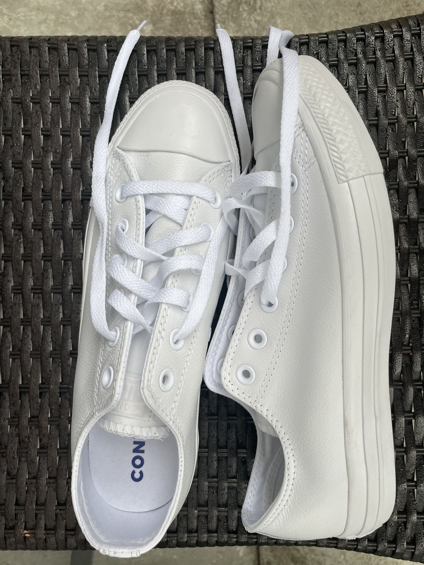 Converse Unisex White Shoes 