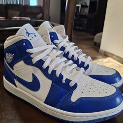 Jordan 1 Mid
