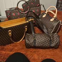 Triangle Design, Purses