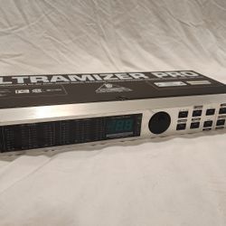 Behringer Ultramizer DSP1424P