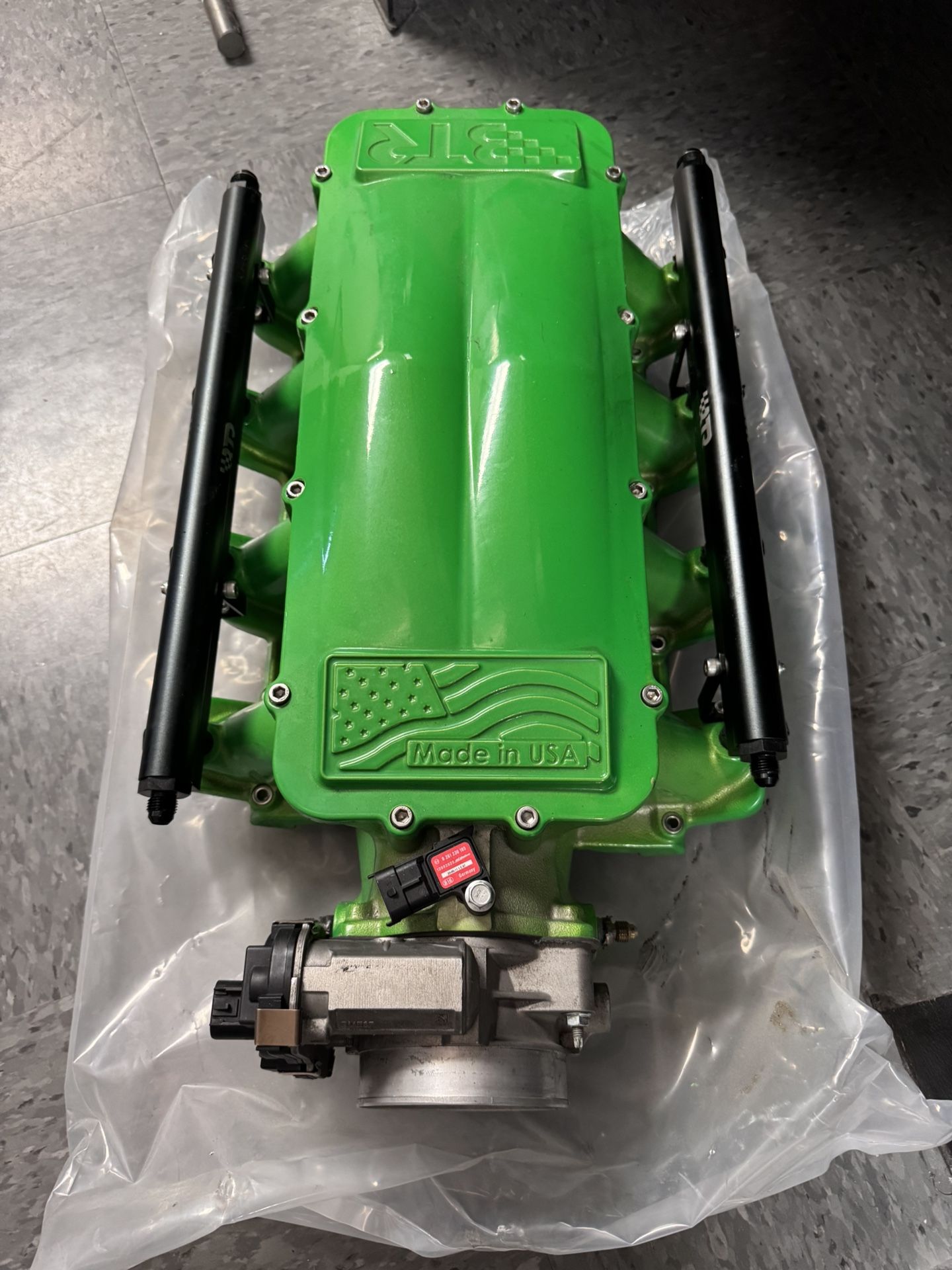 BTR Equalizer Intake Manifold Complete