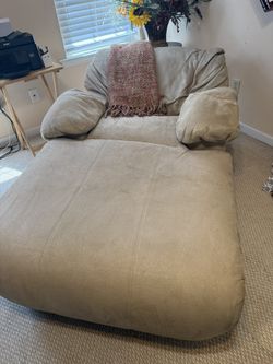 Reclining Chaise Lounge