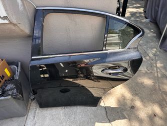 Infinity door