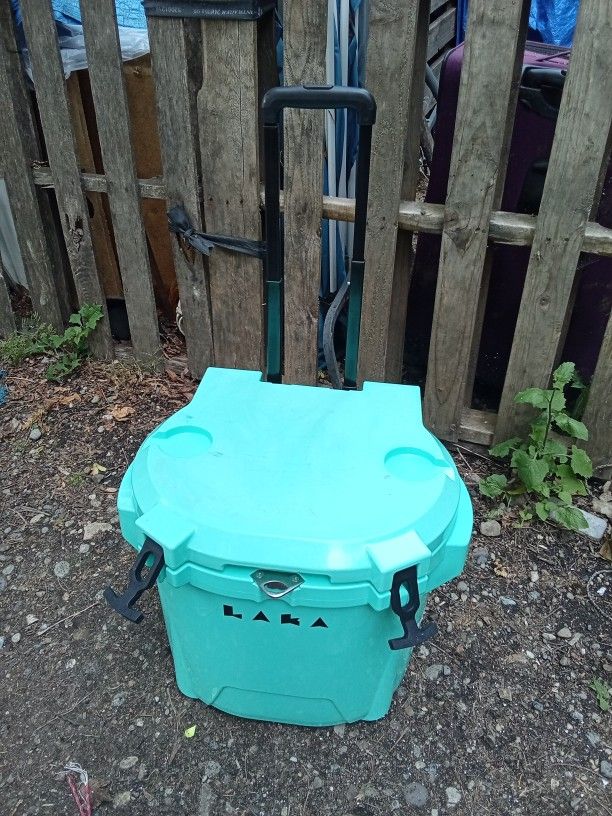 Laka Cooler