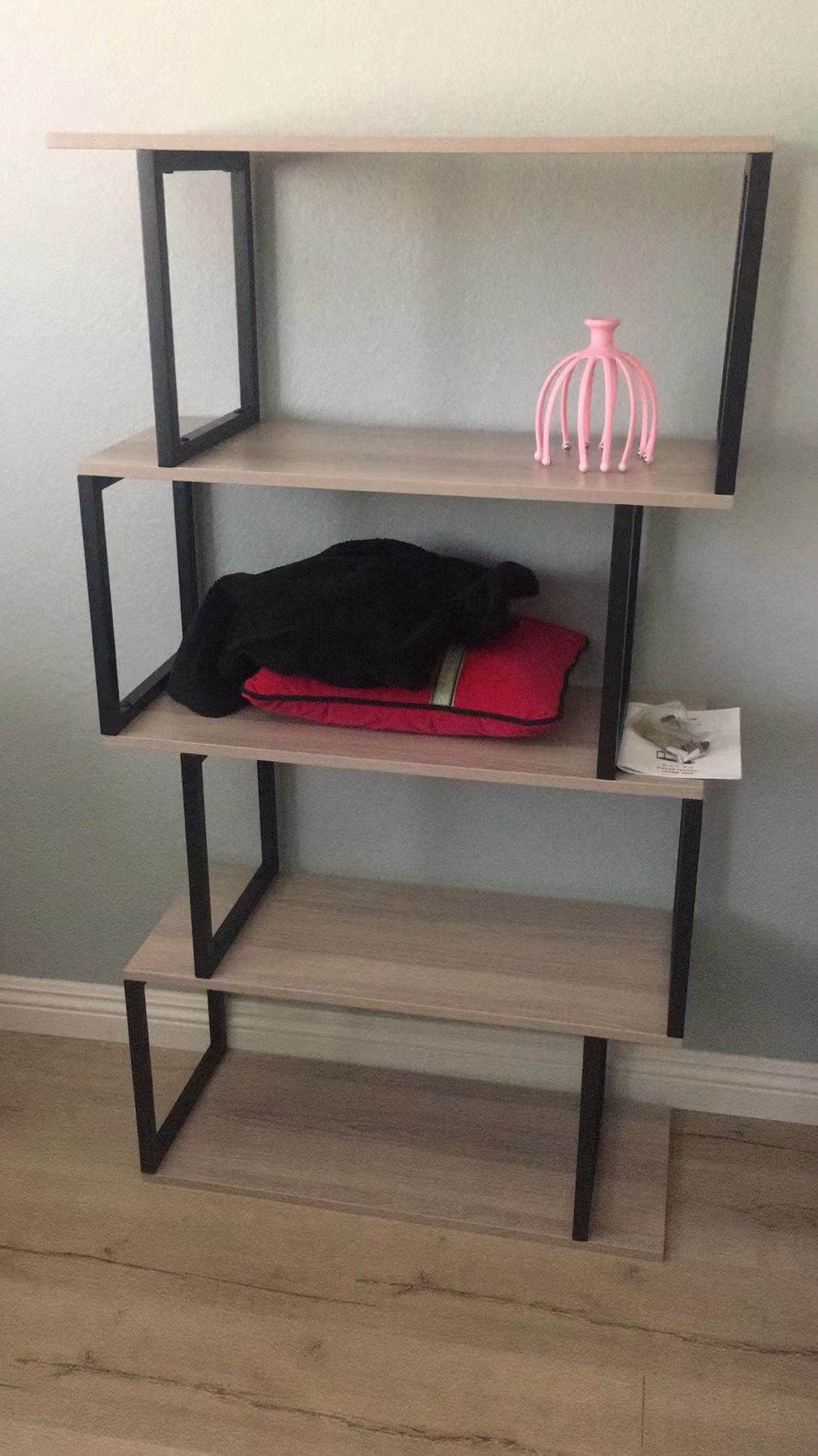 JOISCOPE Bookshelf Rack, 4-Tier Industrial Easy-Assembly Metal Frame Bookcase Storage Shelf for Living Room, Narrow, Bedroom, Office(white Oak Finish