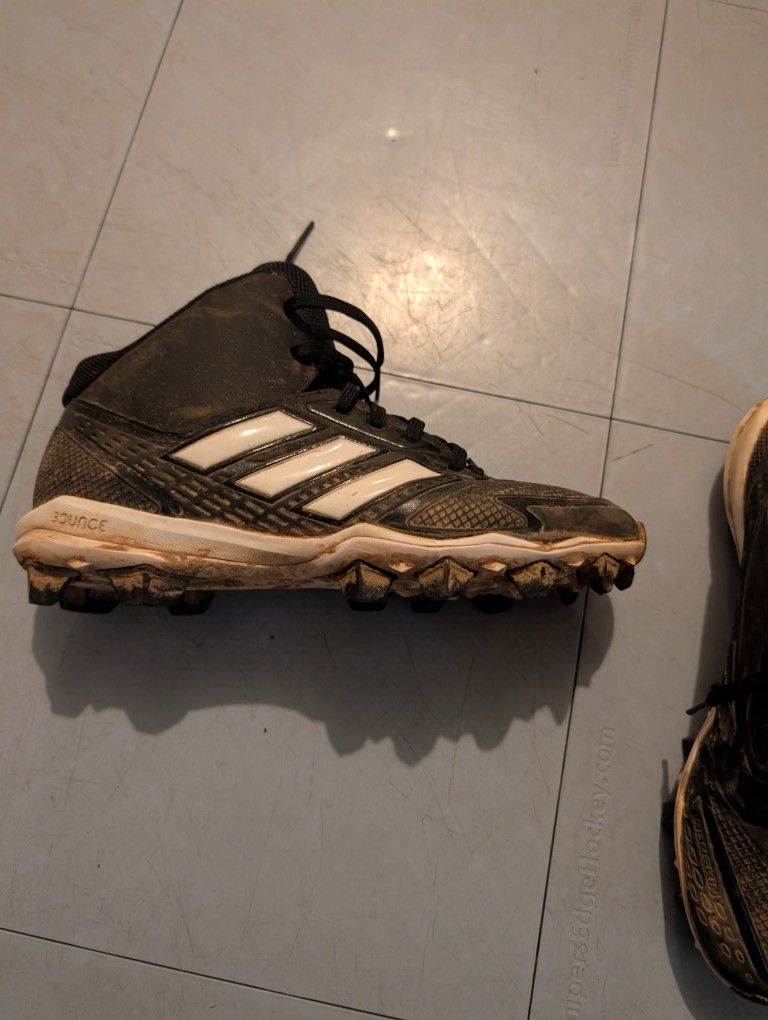 Baseball Adidas Clits Size 7.5