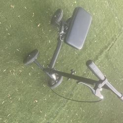 Knee Scooter In Great Cond Ready To Use 