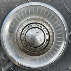 Classic Car Hub Cap