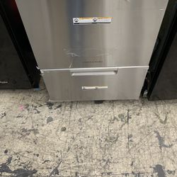 Fisher & Paykal Double Drawer Dishwasher In Stainless Steel New Open Box