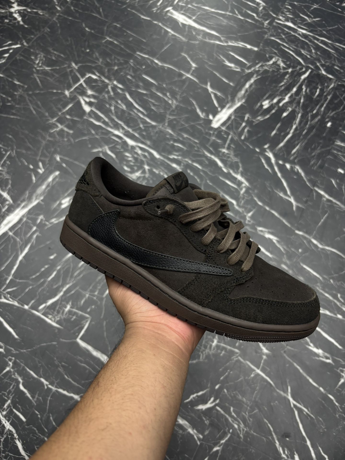 Travist Scott Velvit