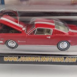 Johnny Lightning 