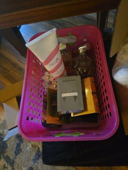 I have 5 lots of womens bath /hygiene products
