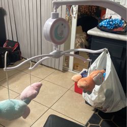 Crib Toy Missing One Plushie  Only $5 
