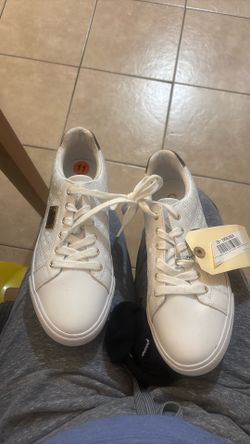 Female shoes