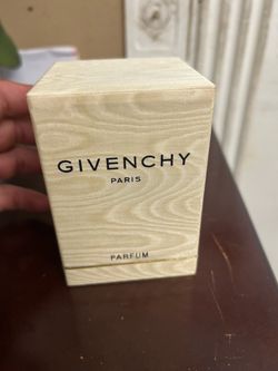 Givenchy Paris Parfum