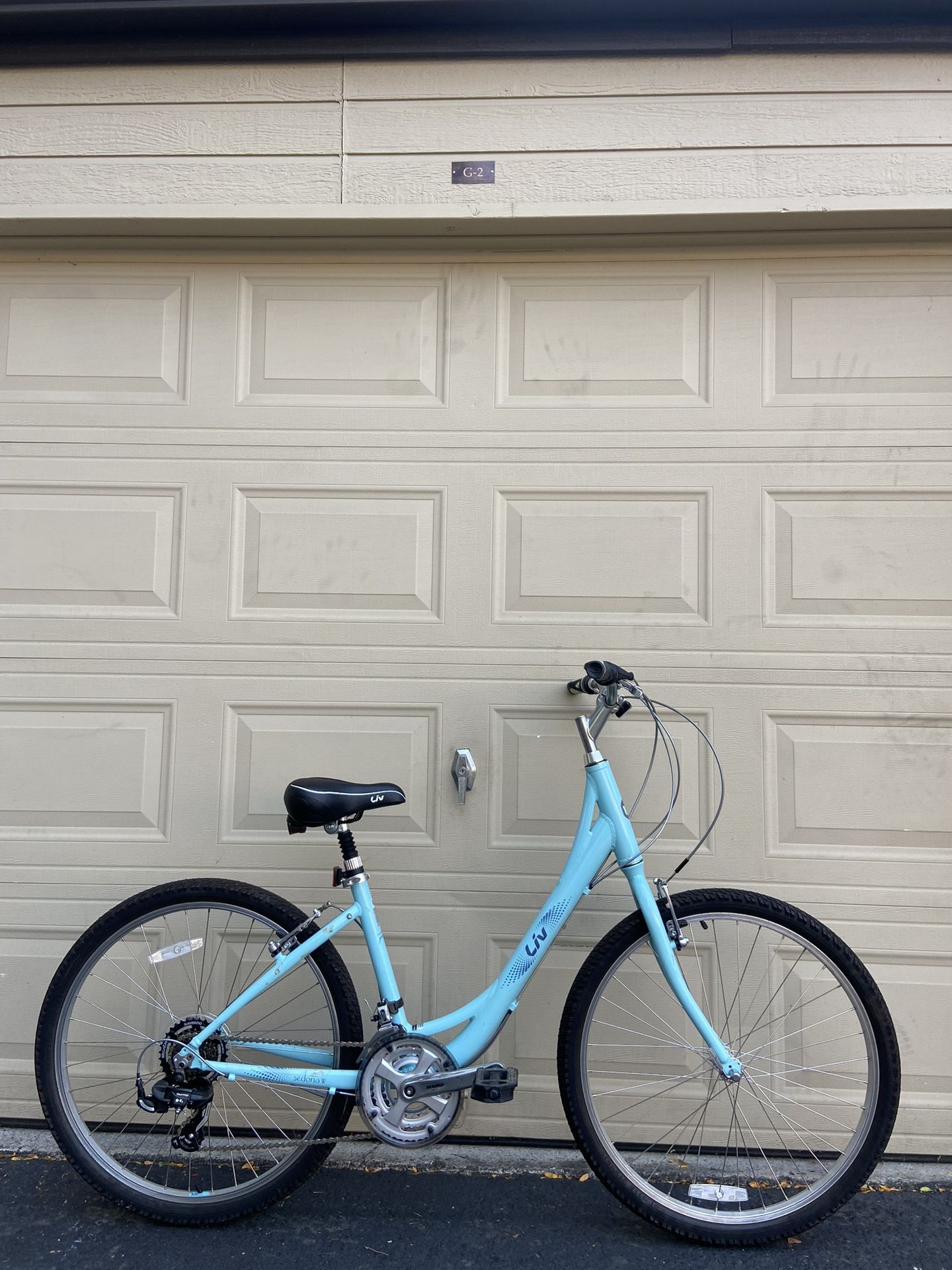 Liv Sedona W Comfort Bike – Small Frame - 26” wheels - Lightweight Women’s Bicycle Girls Ladies