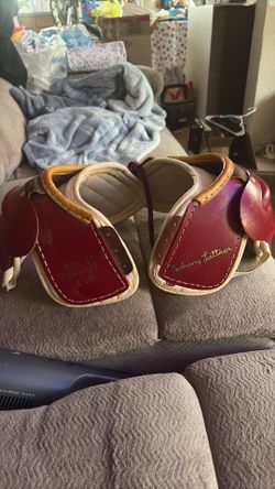 Vintage shoulder pads