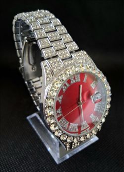 New Men's Ruby Red Paved Fashion Date Watch