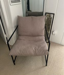 2 accent chairs grey