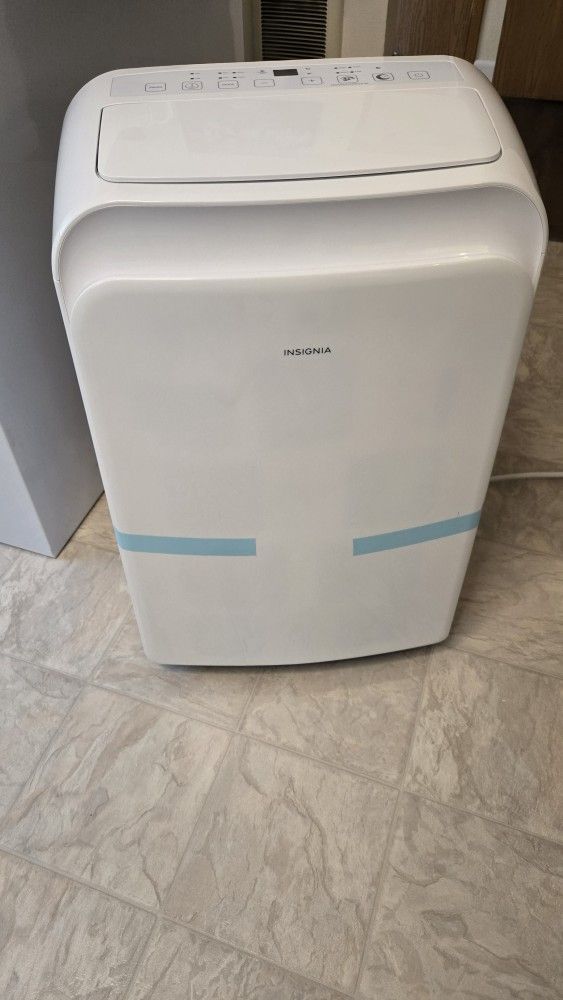Insignia Portable Air Conditioner (AC)