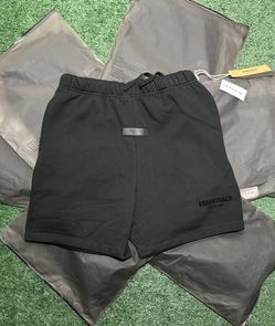 Stretch Lim Black shorts L,M,S