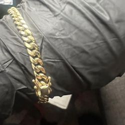 14k Gold Cuban Bracelet 