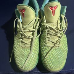 Grinch Kobe 6