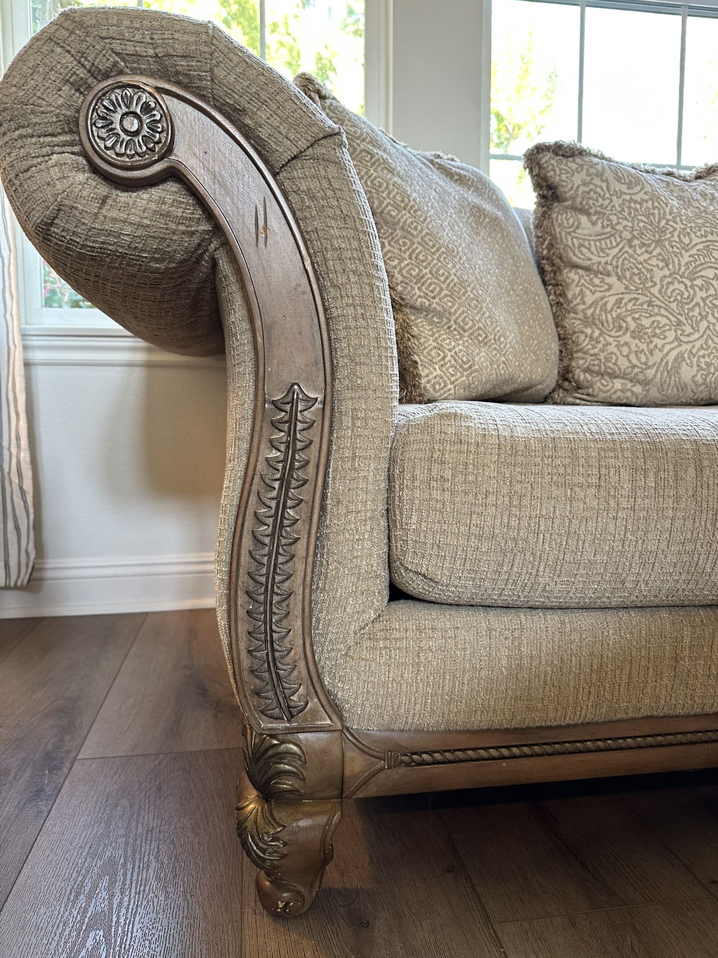 Sofa & Loveseat Set