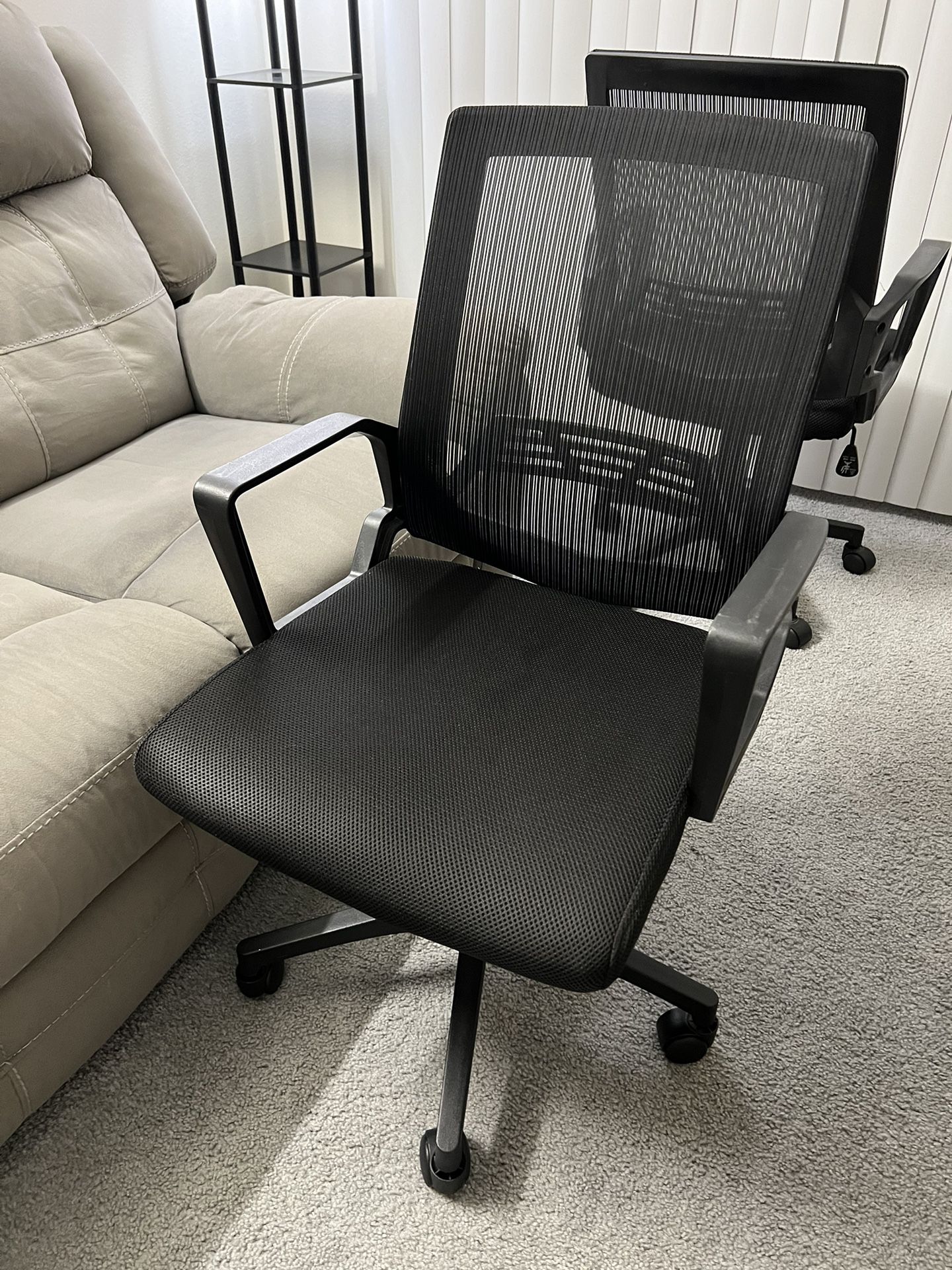 Office Desk chair (1 Chair)