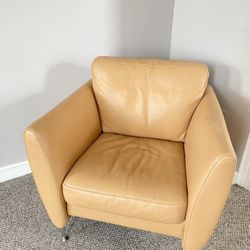 Brayton International Tan Leather Chair