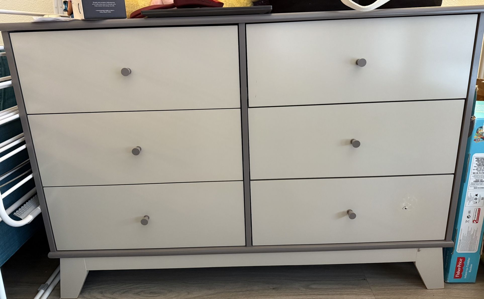 6 Doors Dresser