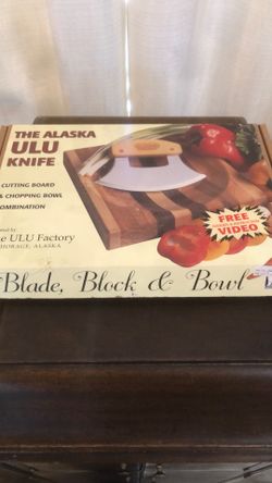 Ulu Knife And Chopping Block