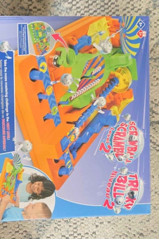 Tomy Screwball Scramble Level 2,vertical maze