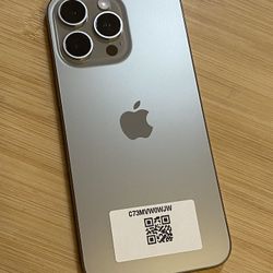 iPhone 15 Pro Max Fully Unlocked 