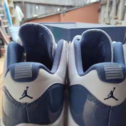 Size 11 -Air Jordan 11 Retro Low Diffused BLue