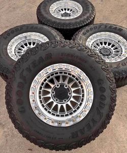 Wheel 17*9 para Toyota Tacoma Chevy Silverado GMC Sierra Con llantas 315/70/17 Goodyear