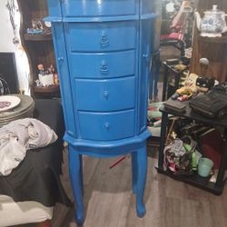 Vintage Stand Up Jewelry  Box